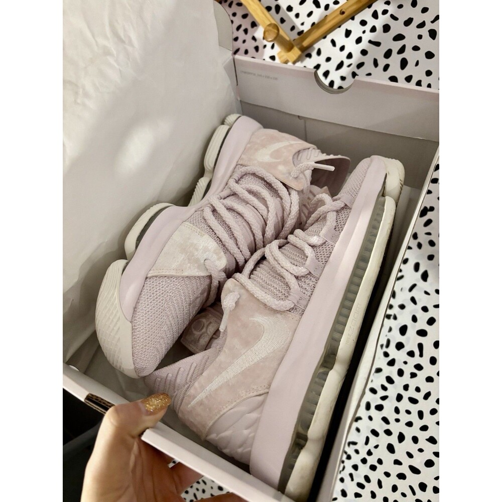Size 10 - Nike KD 10 Aunt Pearl Men’s Sneakers